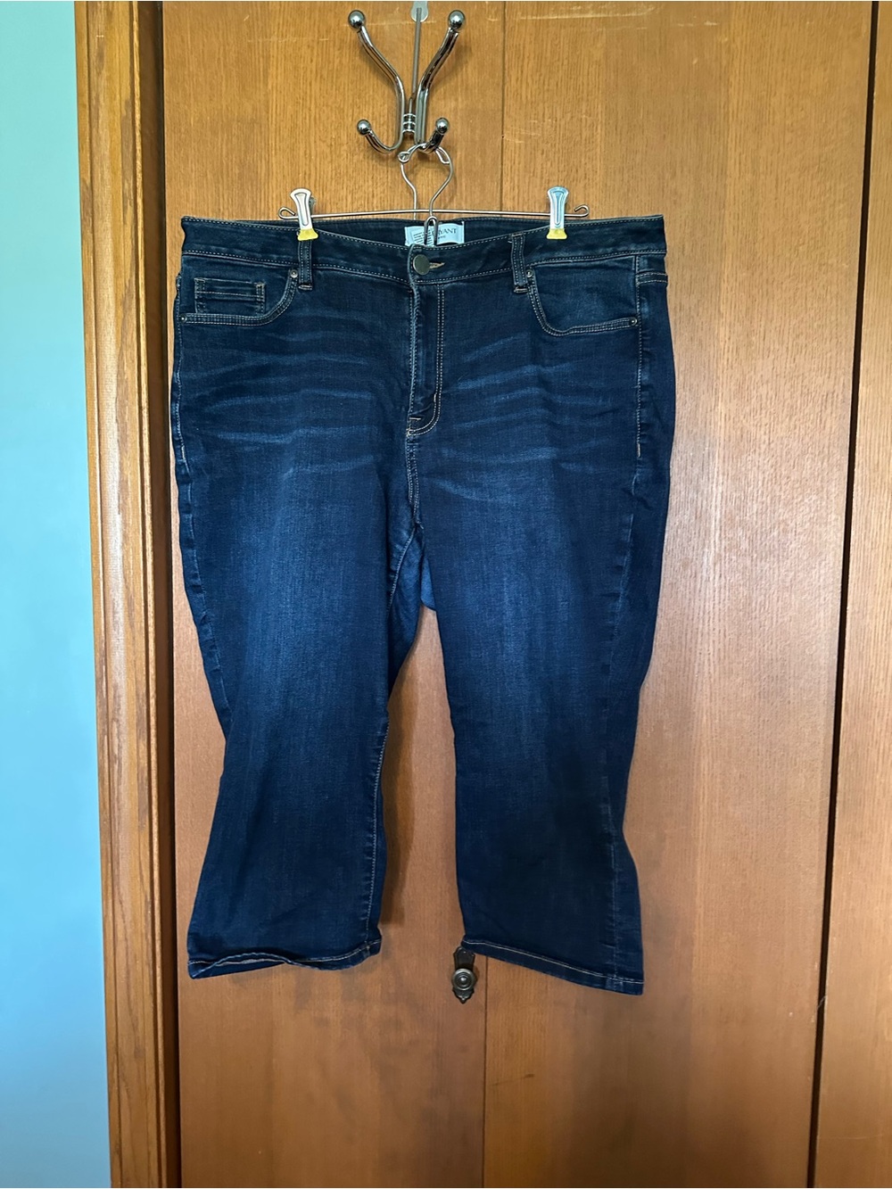 Lane Bryant Dark Blue Cropped Stretch Jeans